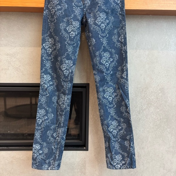 NWT REFORMATION Cynthia Baroque High Rise Straight Long Jeans, Size 23 - Picture 9 of 16